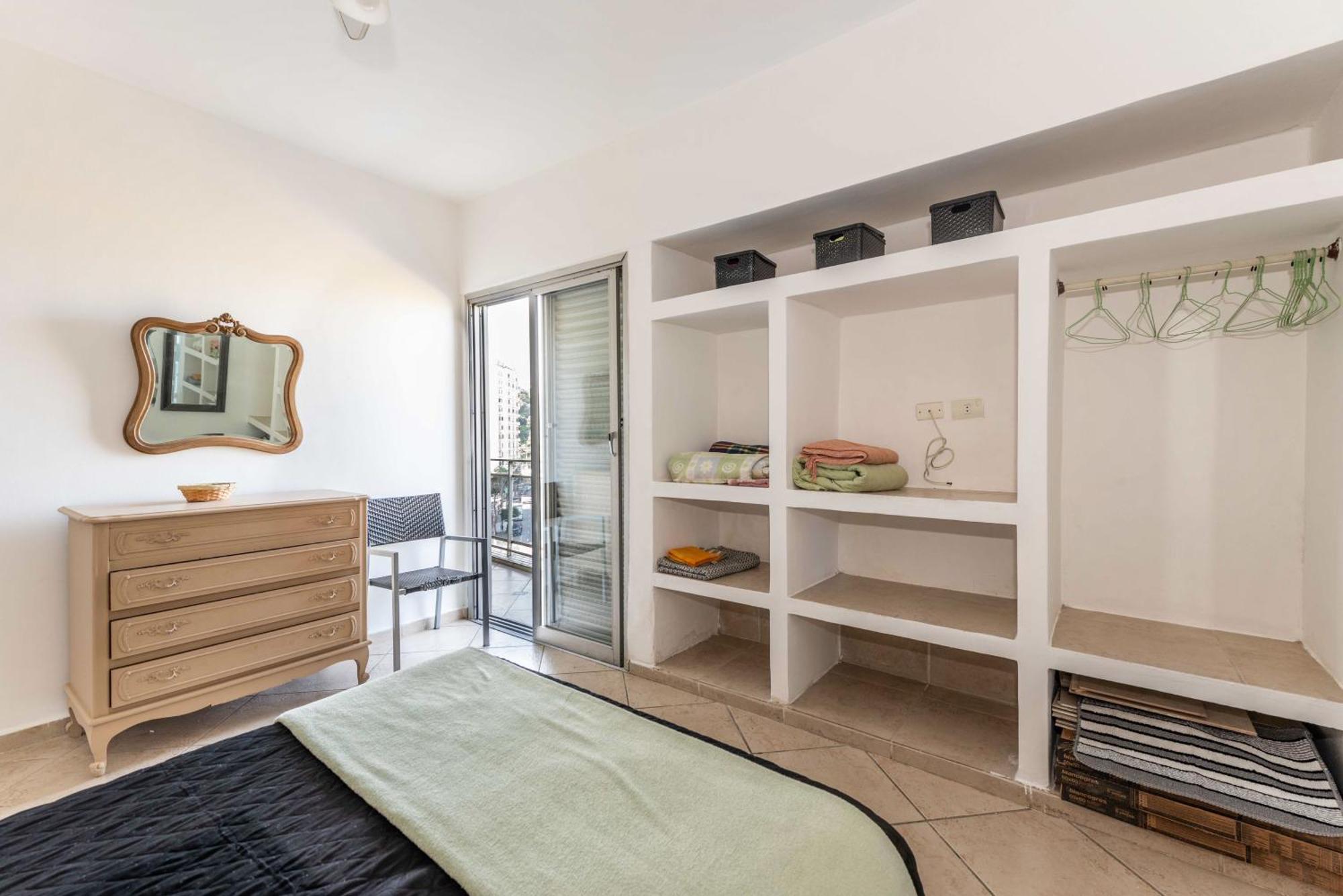 Apartamento - Conforto A 3 Min Da De Itarare Com Linda Vista São Vicente